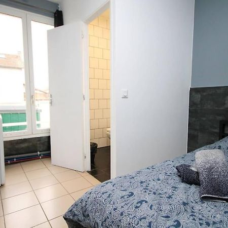 01 - Chambre Avec Lit Double Ideal Jo 2024 Saint-Denis  Esterno foto